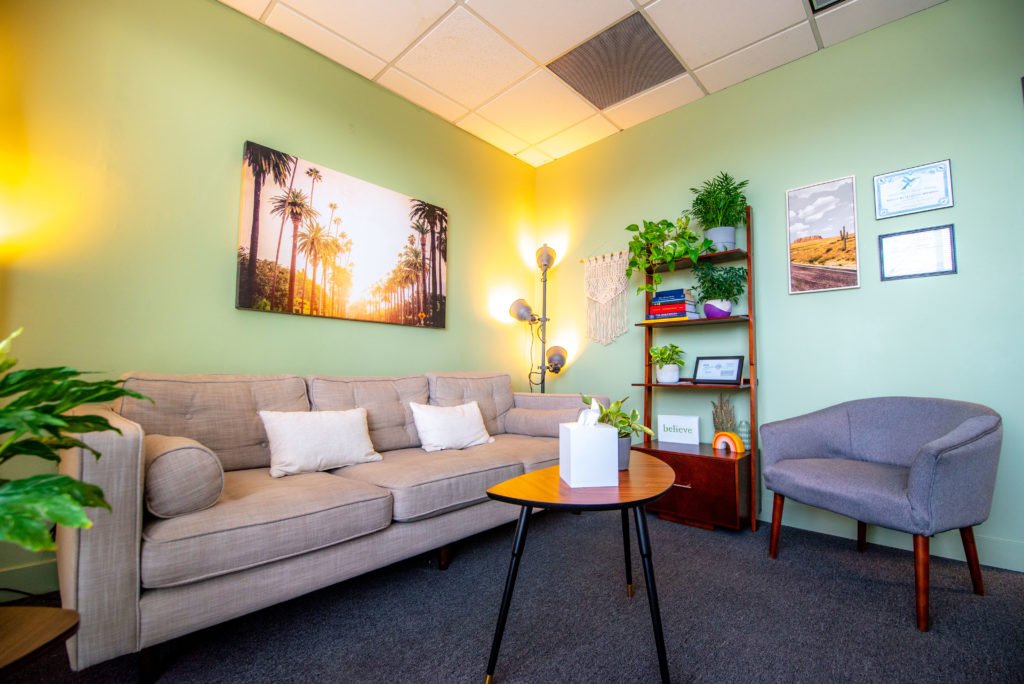 Drug Treatment Center Los Angeles