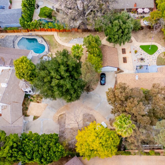 Aerial view of the entire Thrive Treatment residential and detox in Woodland Hills, California.